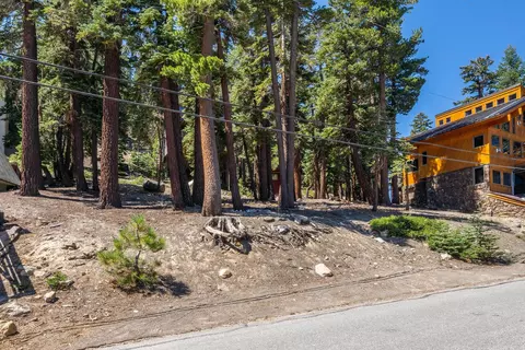 381 John Muir Rd, Mammoth Lakes, CA 93546