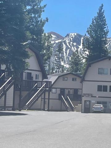 141 Lakeview Blvd #6, Mammoth Lakes, CA 93546