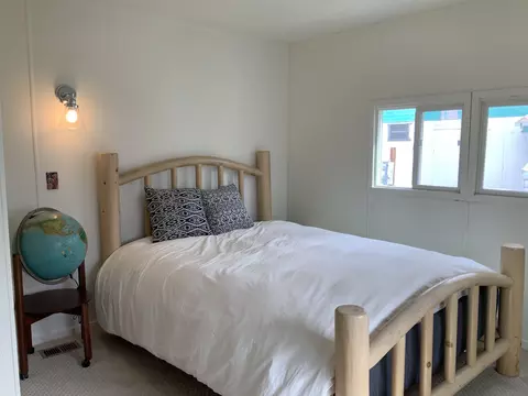 399 E Yaney Apt 10 St, Bishop, CA 93514 photo 11
