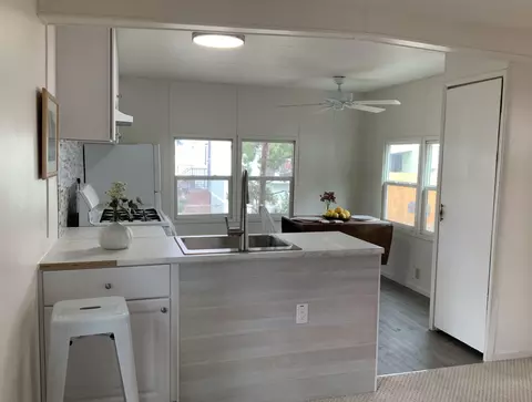 399 E Yaney Apt 10 St, Bishop, CA 93514 photo 4