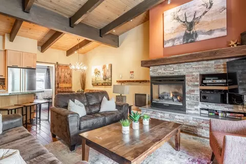 50 Hidden Valley Rd #12, Mammoth Lakes, CA 93546