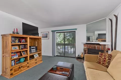 167 Meadow Ln #31, Mammoth Lakes, CA 93546