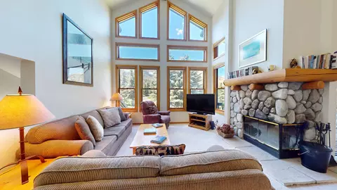 852 Par Ct #852, Mammoth Lakes, CA 93546