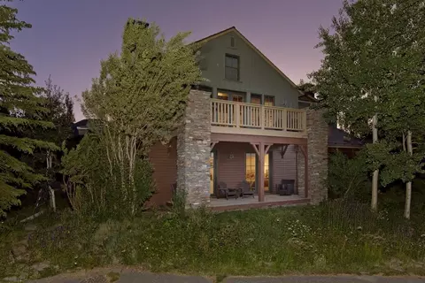 1186 Pyramid Peak Dr #1186, Mammoth Lakes, CA 93546