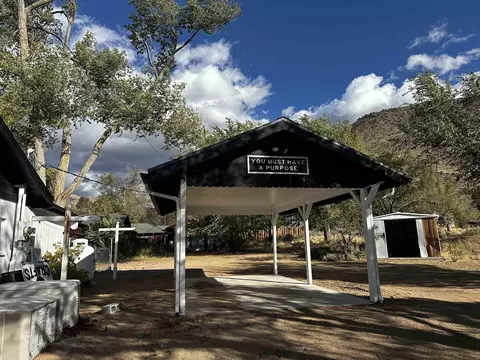 Exterior - 106921 Highway 395, Walker, CA 96107 photo 3 of 4