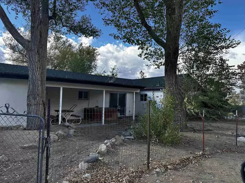Exterior - 106921 Highway 395, Walker, CA 96107 photo 2 of 4