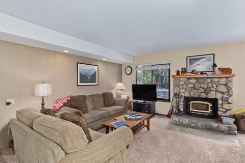 2113 Meridian Blvd #185, Mammoth Lakes, CA 93546