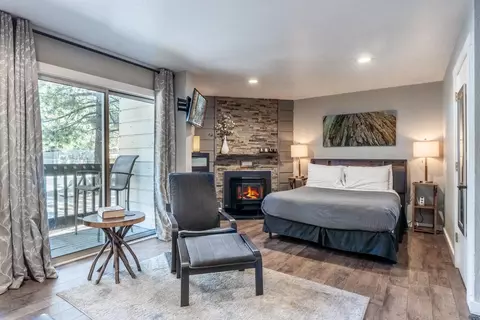 2289 Sierra Nevada Rd F3 #F3, Mammoth Lakes, CA 93546