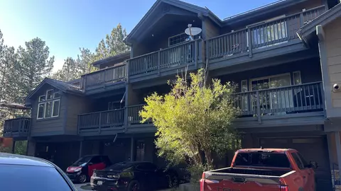 463 Mono St #4, Mammoth Lakes, CA 93546