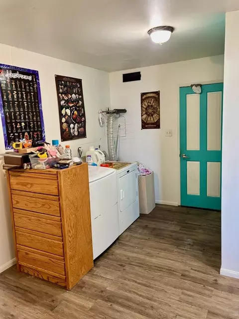 57 Bir Rd, Bishop, CA 93514 photo 12