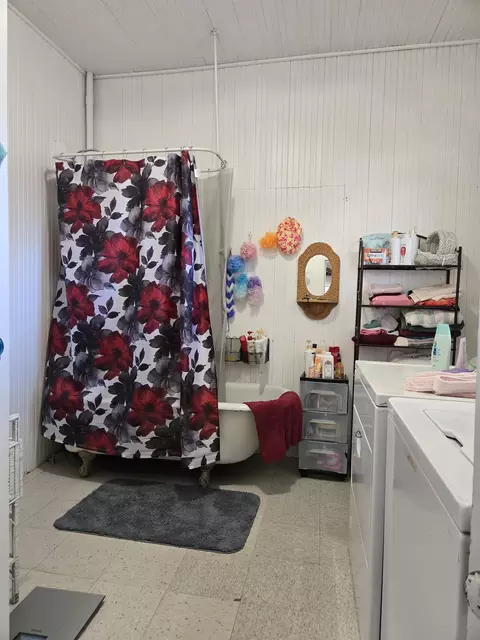 543 Sierra St, Bishop, CA 93514 photo 9