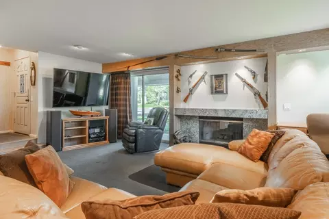 623 Golden Creek Rd #623, Mammoth Lakes, CA 93546