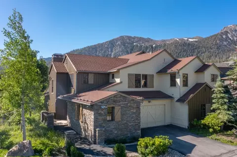 1185 Pyramid Peak Dr #1185, Mammoth Lakes, CA 93546