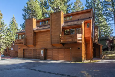 19 Villa Vista Apt 5 Dr #5, Mammoth Lakes, CA 93546