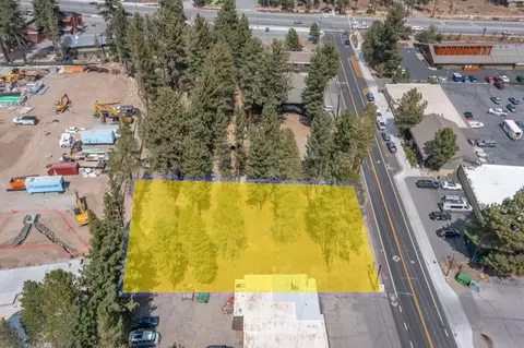 76 Laurel Mountain Rd, Mammoth Lakes, CA 93546