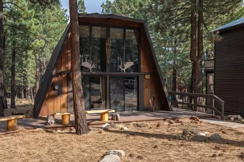 1182 Majestic Pines Dr, Mammoth Lakes, CA 93546