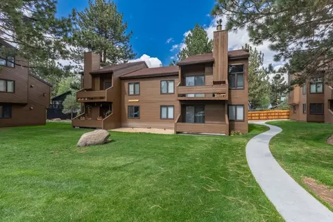 2 Arrowhead Dr #44, Mammoth Lakes, CA 93546