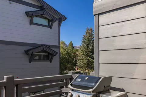 28 Oak Tree Way #7, Mammoth Lakes, CA 93546 photo 27