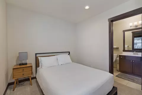 28 Oak Tree Way #7, Mammoth Lakes, CA 93546 photo 16