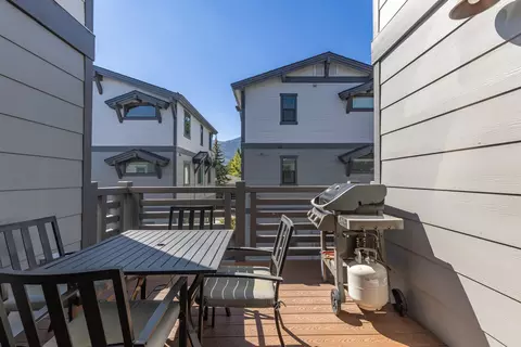 28 Oak Tree Way #7, Mammoth Lakes, CA 93546 photo 25