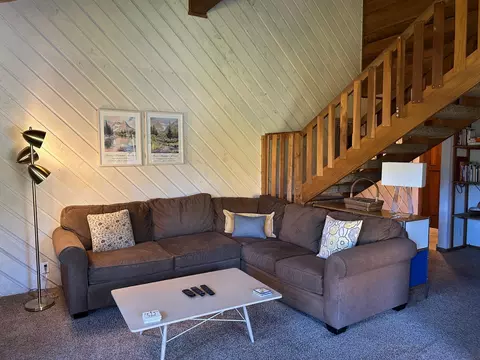 266 Snowcreek Rd #266, Mammoth Lakes, CA 93546