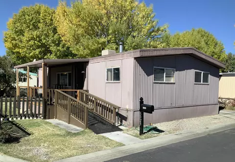 1523 Glenwood Ln, Bishop, CA 93514