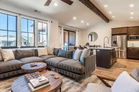 1353 Timber Creek Rd #1353, Mammoth Lakes, CA 93546