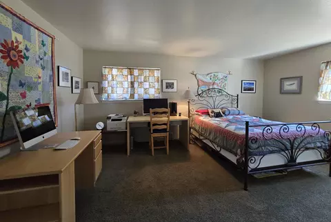 152 Iris Dr, Bishop, CA 93514 photo 8