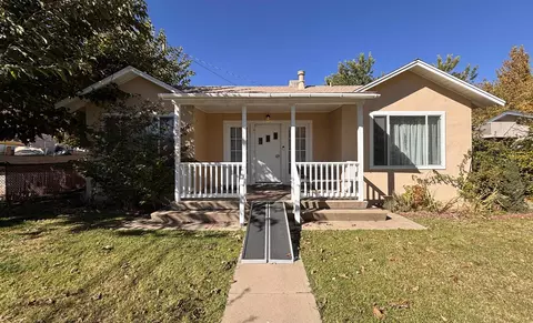 137 E Payne St, Independence, CA 93526 photo 1