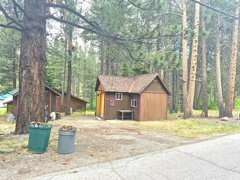 799 Minaret Rd, June Lake, CA 93529