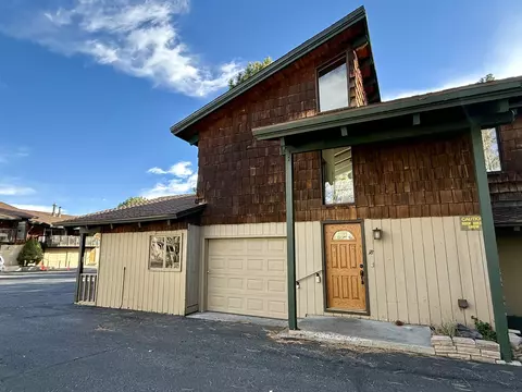3199 Chateau Rd #18, Mammoth Lakes, CA 93546