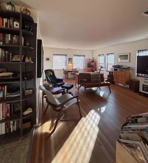 Living - 157 Johnston Dr, Bishop, CA 93514 photo 2 of 2