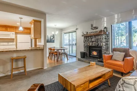 2113 Meridian Blvd #141, Mammoth Lakes, CA 93546