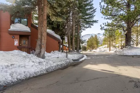 46 Snowcreek Rd #46, Mammoth Lakes, CA 93546