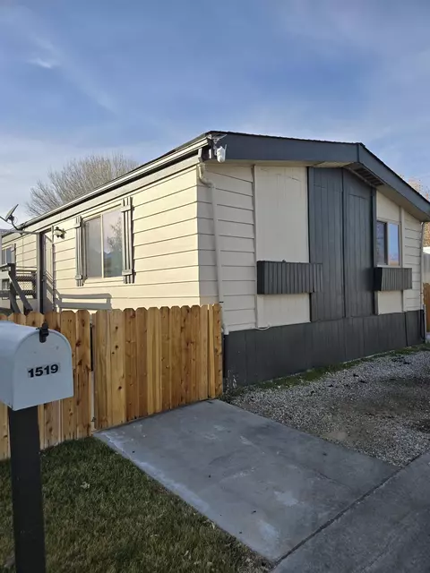 1519 Glenwood Ln, Bishop, CA 93514