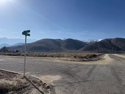 Other - 121 E Pangborn St, Lone Pine, CA 93545 photo 3 of 3