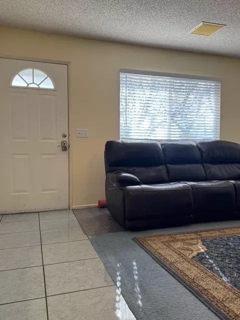 Entry Way - 121 E Pangborn St, Lone Pine, CA 93545 photo 1 of 1