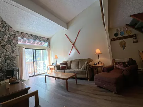 3253 Meridian Blvd #260, Mammoth Lakes, CA 93546