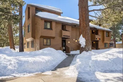 2 Arrowhead Dr #27, Mammoth Lakes, CA 93546