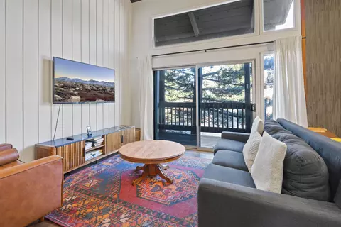 286 Old Mammoth Rd #2, Mammoth Lakes, CA 93546