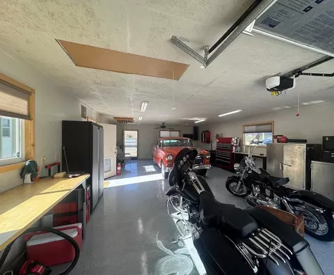 352 Wofford Rd, Chalfant, CA 93514 photo 29