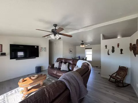 352 Wofford Rd, Chalfant, CA 93514 photo 12