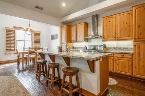 1123 Pyramid Peak Dr #1123, Mammoth Lakes, CA 93546