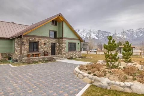 430 Mesa Vista Dr, Bishop, CA 93514