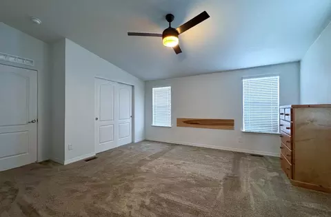 Bedroom - 139 Tuolumne Rd, Bishop, CA 93514 photo 2 of 2