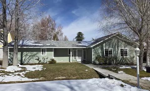 2613 Sierra Vista Way, Bishop, CA 93514