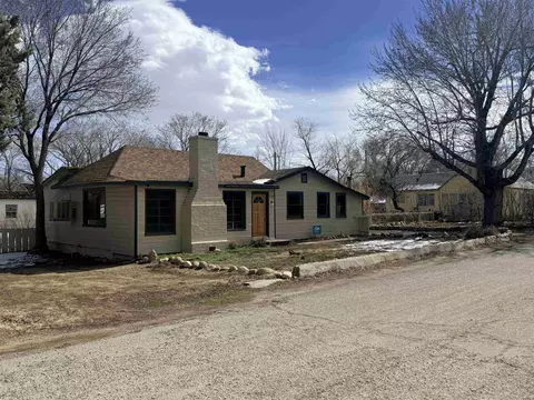 Exterior - 310 Shepard Ln, Bishop, CA 93514 photo 6 of 7
