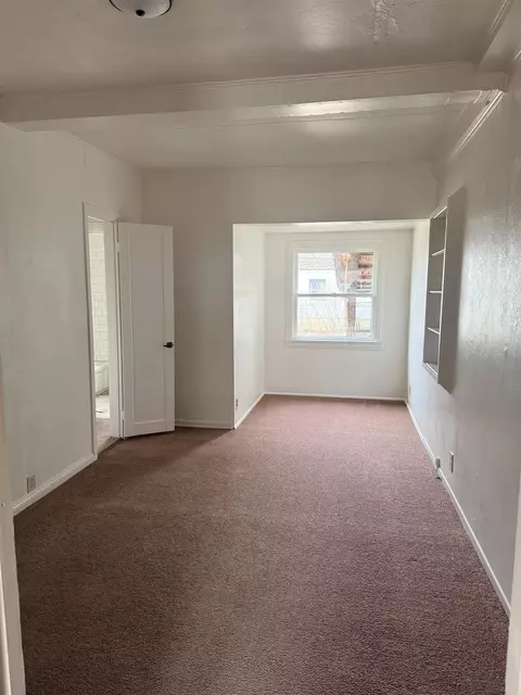 Bedroom - 310 Shepard Ln, Bishop, CA 93514 photo 3 of 3