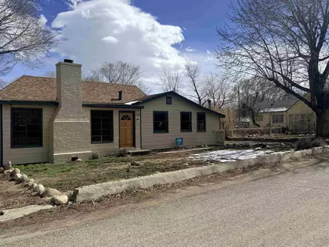 Exterior - 310 Shepard Ln, Bishop, CA 93514 photo 7 of 7