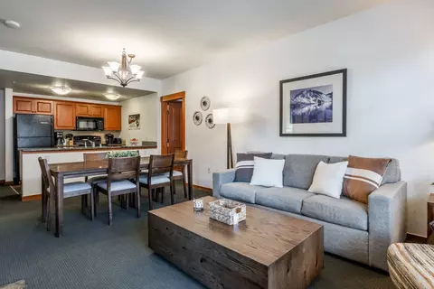 1111 Forest Trl #1303, Mammoth Lakes, CA 93546